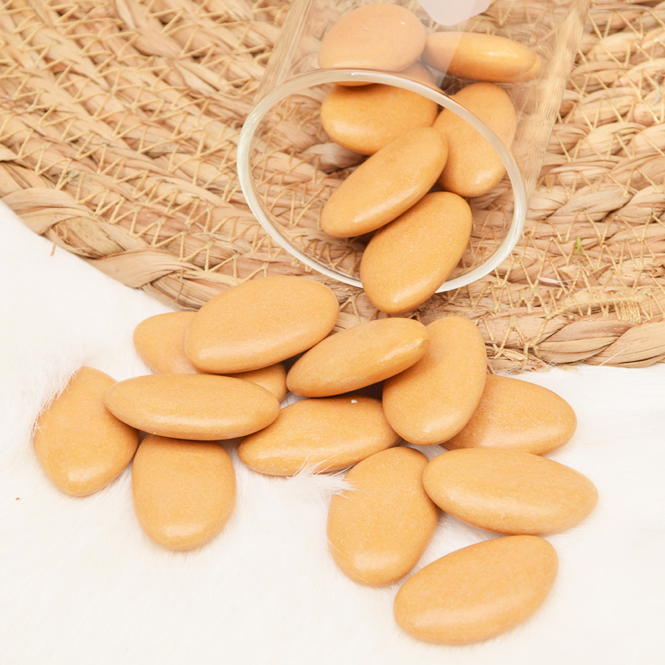 Dragees - PC caramel gelakt