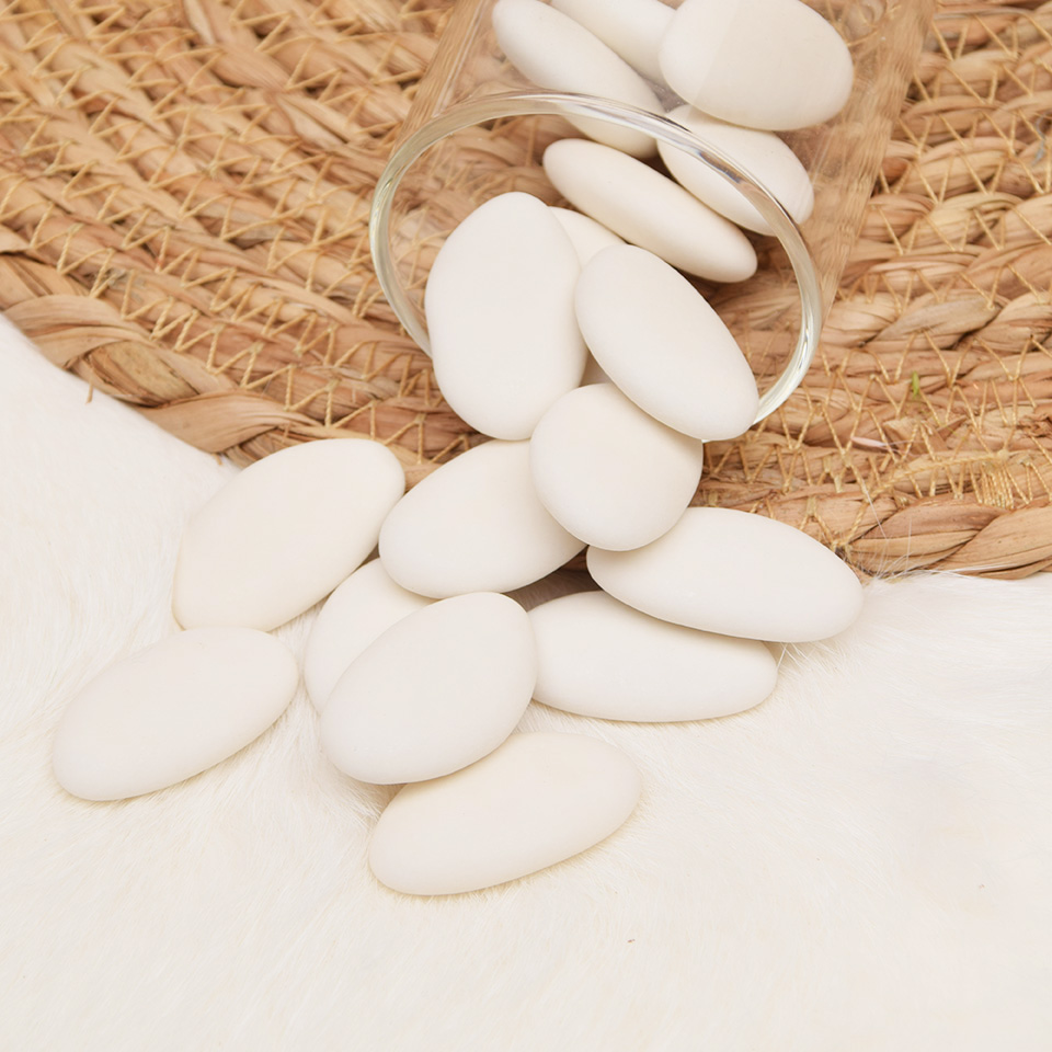 Dragees - PC ivoor mat