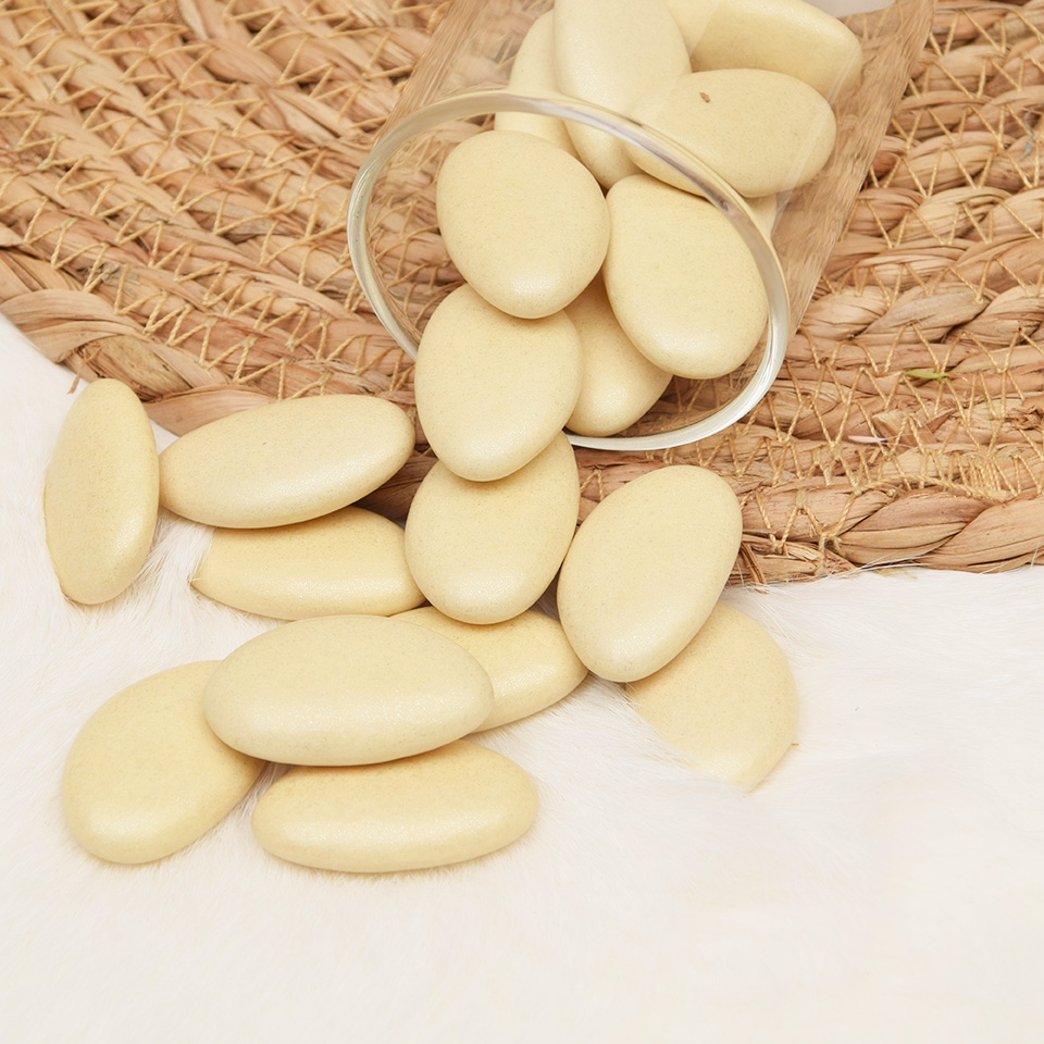 Dragees - PC ivoor parelmoer