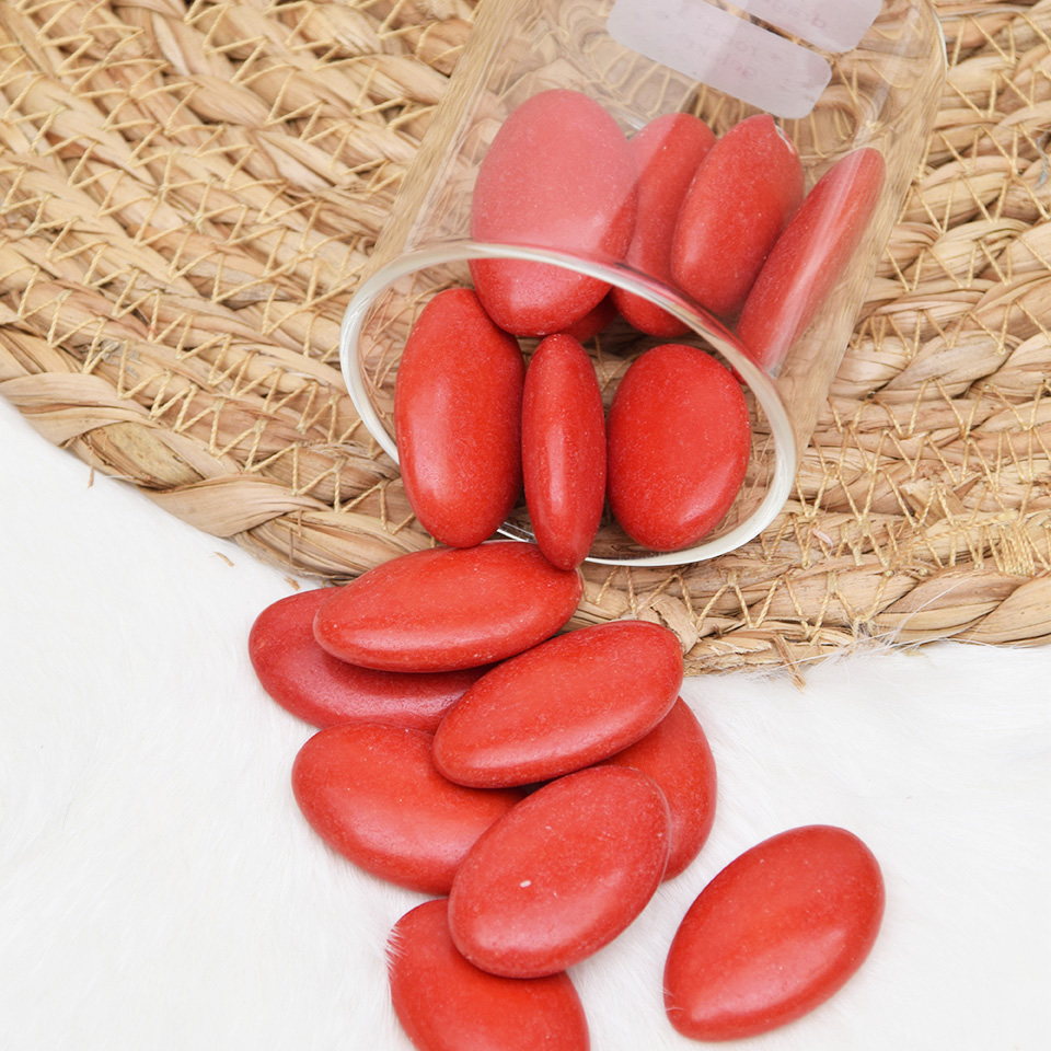 Dragees - PC rood gelakt